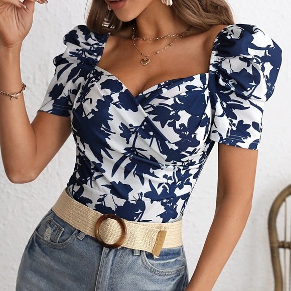 Blue Boho Womens Floral Print Sweetheart Neck Puff Sleeve Tee - Picture 5 of 5